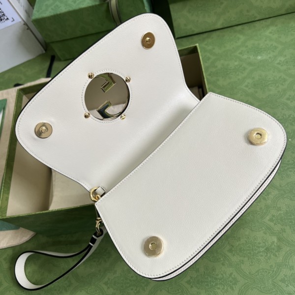  Handbag   Gucci  698630  size  22*13*5 cm