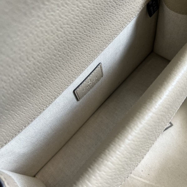  Handbag   Gucci   499623  size  25*13.5*7 cm