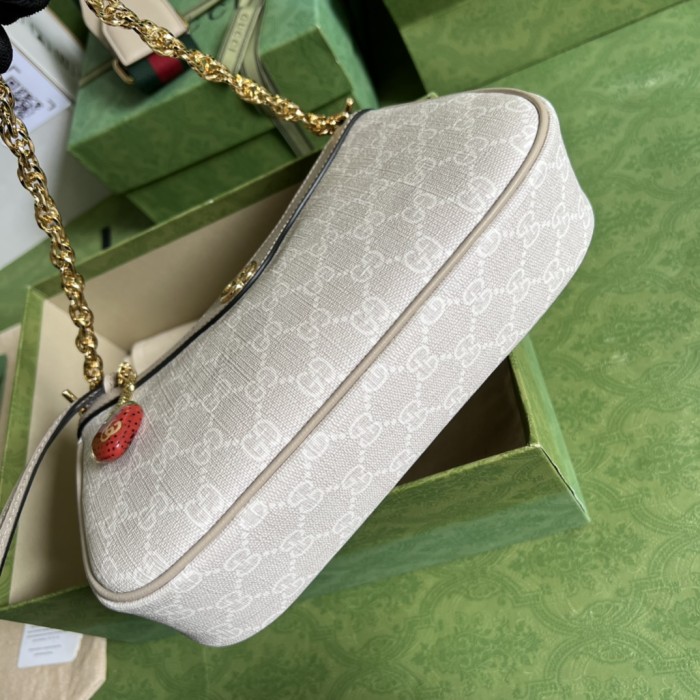  Handbag   Gucci  735132  size  25*15.5*6 cm
