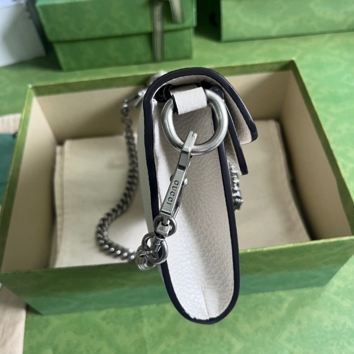  Handbag  Gucci  731782  size  25*14*4 cm