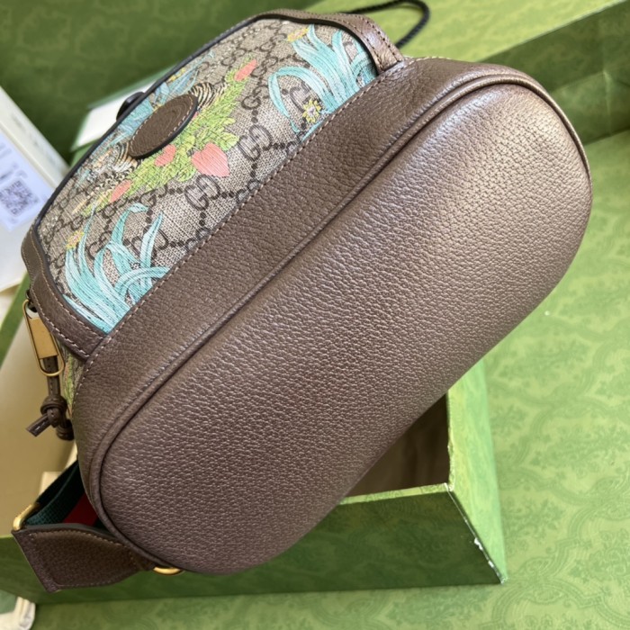  Handbag   Gucci  674147  size 26.5*30*13 cm