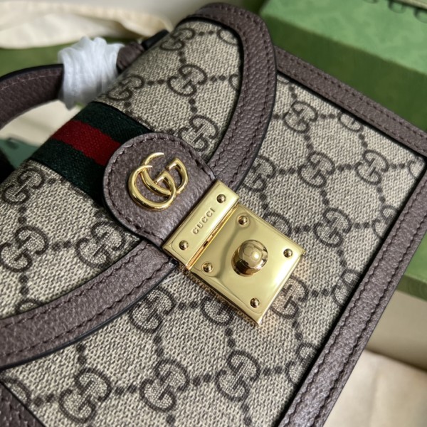  Handbag   Gucci  696180  size 17.5x13x6 cm