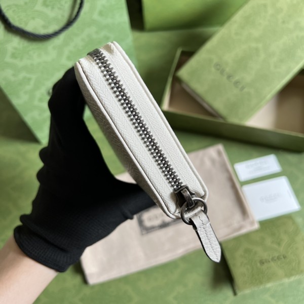  Handbag   Gucci  456117  size  19*10.5*2 cm