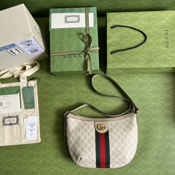  Handbag   Gucci  598125  size  30*22*5.5 cm