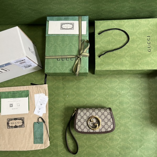   Handbag  Gucci  698630  size 22*13*5 cm