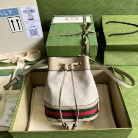  Handbag   Gucci  550620  size  15*18*9.5 cm