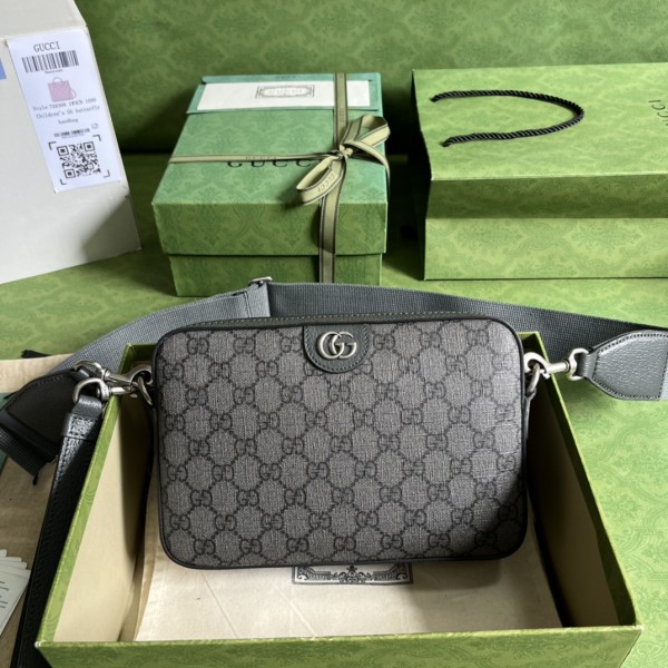  Handbag   Gucci  699439  size  23.5*6*4.5  cm