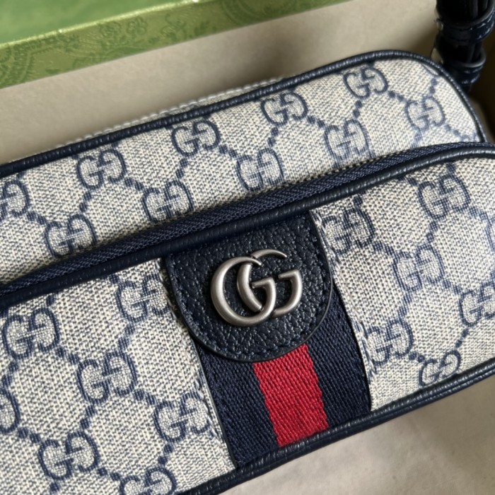  Handbag  Gucci 722557 size 18*11*6  cm