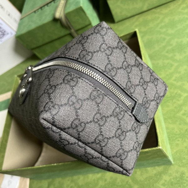  Handbag   Gucci  572767  size  25.5x 12x 11.5 cm