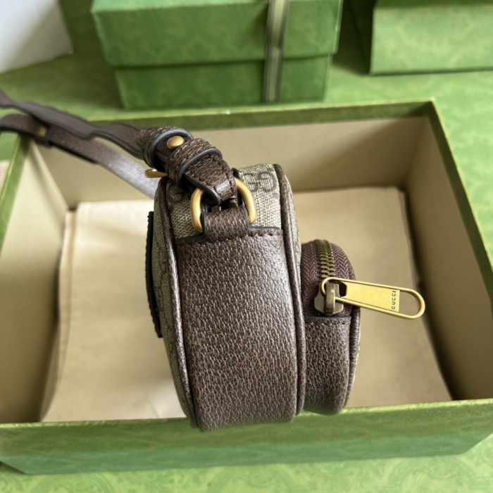  Handbag  Gucci 722557 size 18*11*6  cm