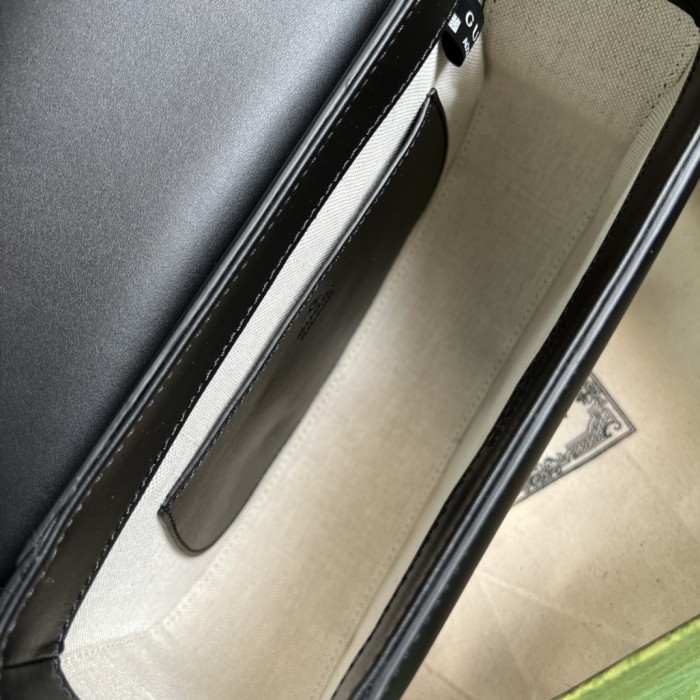 Handbag   Gucci  675923 size  25*19*8 cm