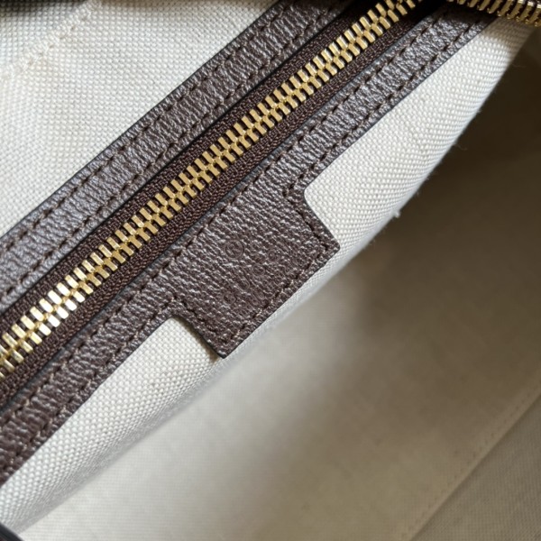  Handbag  Gucci  724575  size 32.5*20*16  cm