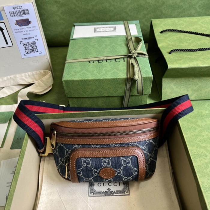  Handbag   Gucci  682933  size  23*12*2.5  cm