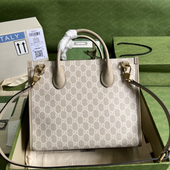  Handbag   Gucci  659983  size  31x 26.5x 14  cm