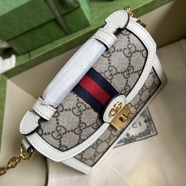 Handbag   Gucci  696180  size  17.5x13x6 cm