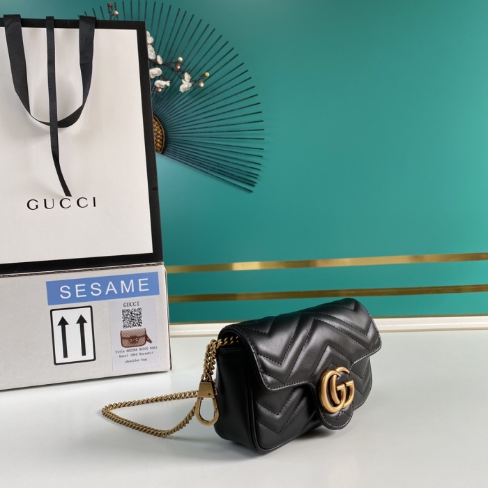 Handbag   Gucci  476433  size  16.5*10*5  cm