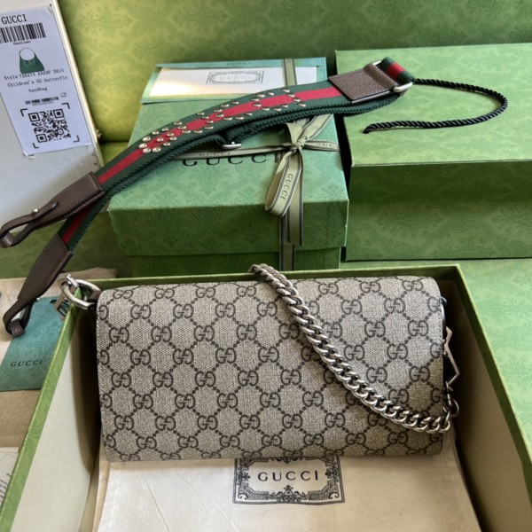 Handbag   Gucci  731782  size  25*14*4  cm