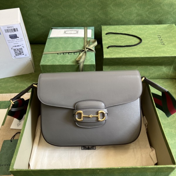  Handbag   Gucci  700457  size 30*21*7.5 cm