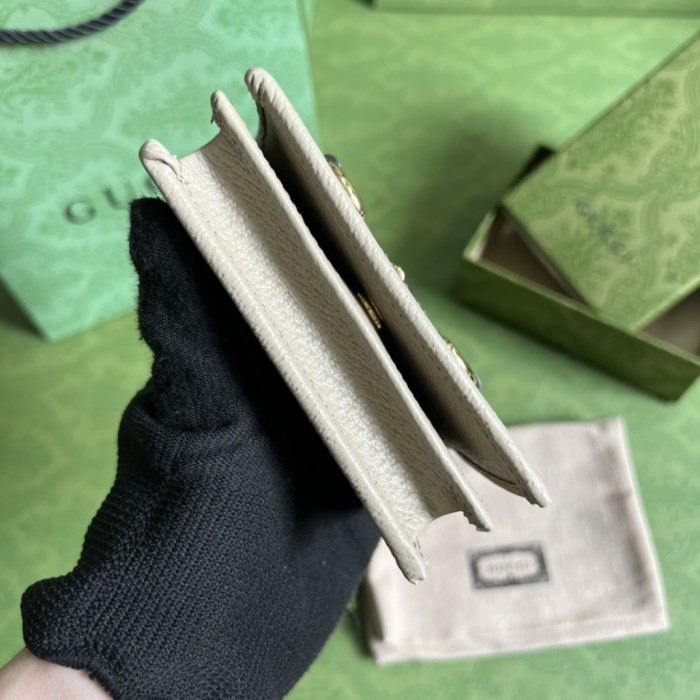 Handbag   Gucci  621887  size  11x8.5x3 cm