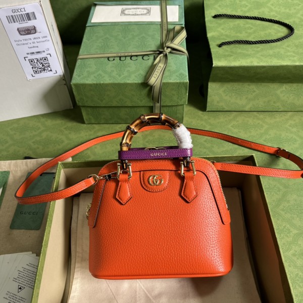  Handbag  Gucci  715775  size  20*16*8.5  cm