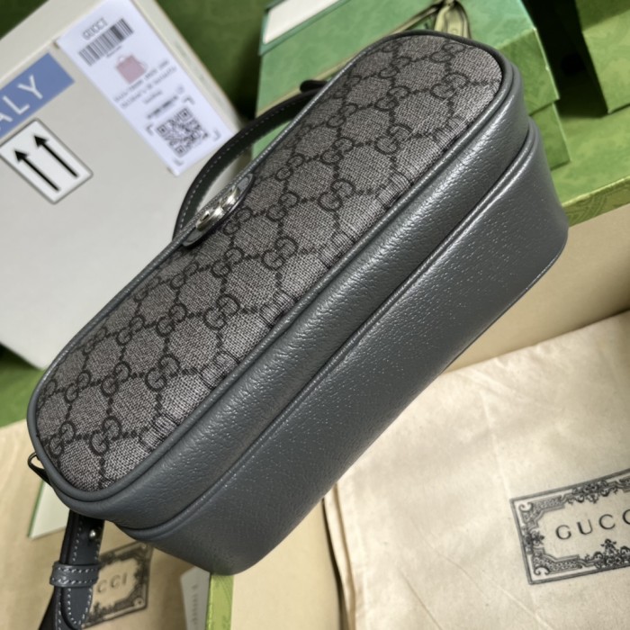  Handbag   Gucci  723312  size  24*13*6  cm