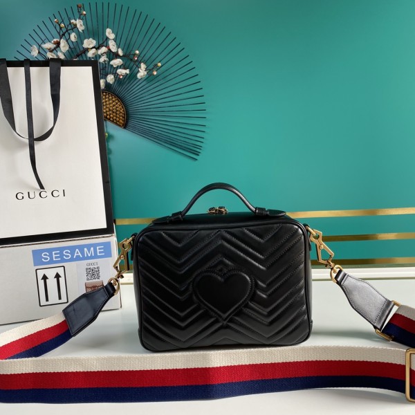  Handbag  Gucci  498100 size  25*19*8  cm