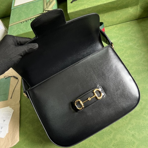  Handbag   Gucci  700457  size 30*21*7.5 cm
