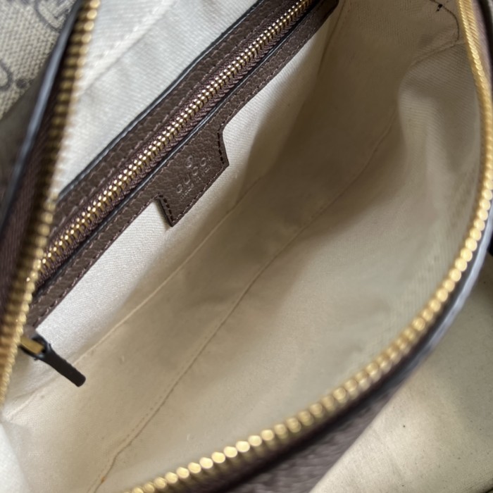  Handbag   Gucci  722117  size  23*17*7  cm