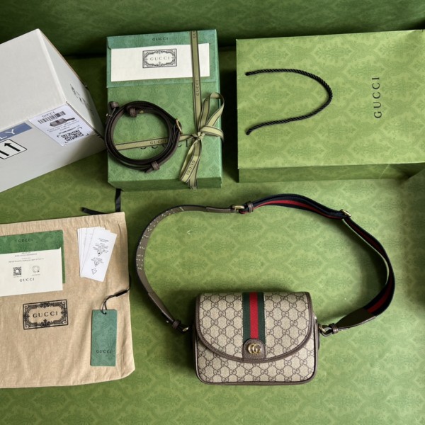  Handbag   Gucci  722117  size  23*17*7  cm