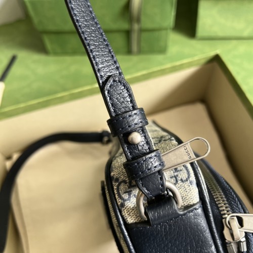  Handbag  Gucci 722557 size 18*11*6  cm