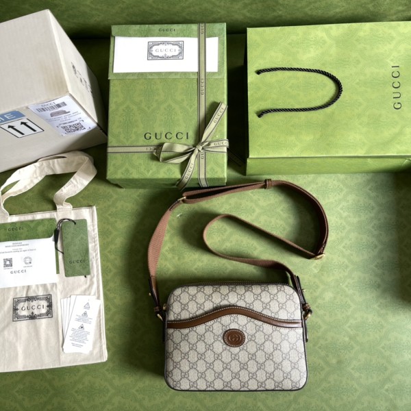 Handbag   Gucci  675891  25.5*20*6 cm