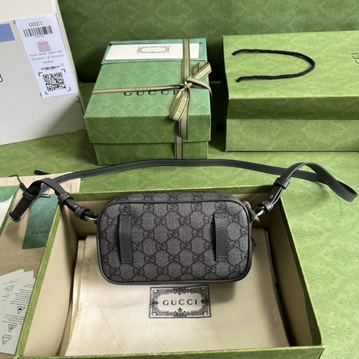  Handbag   Gucci  722557  size  18*11*6  cm
