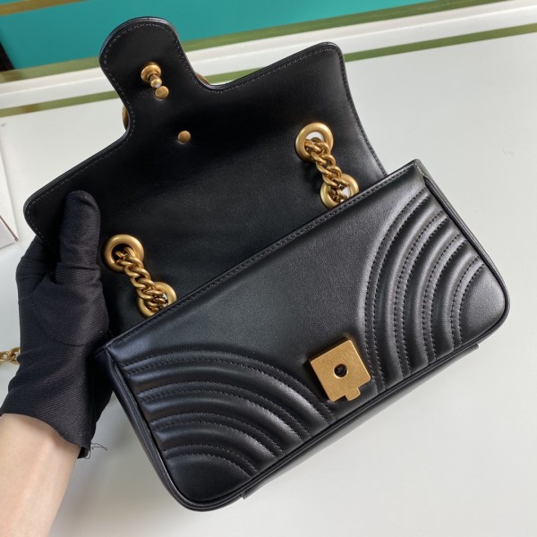  Handbag   Gucci  446744  size  23*14*6  cm