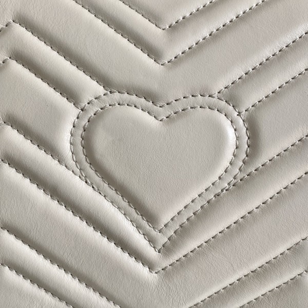  Handbag  Gucci 547260  size 21*15.5*8 cm