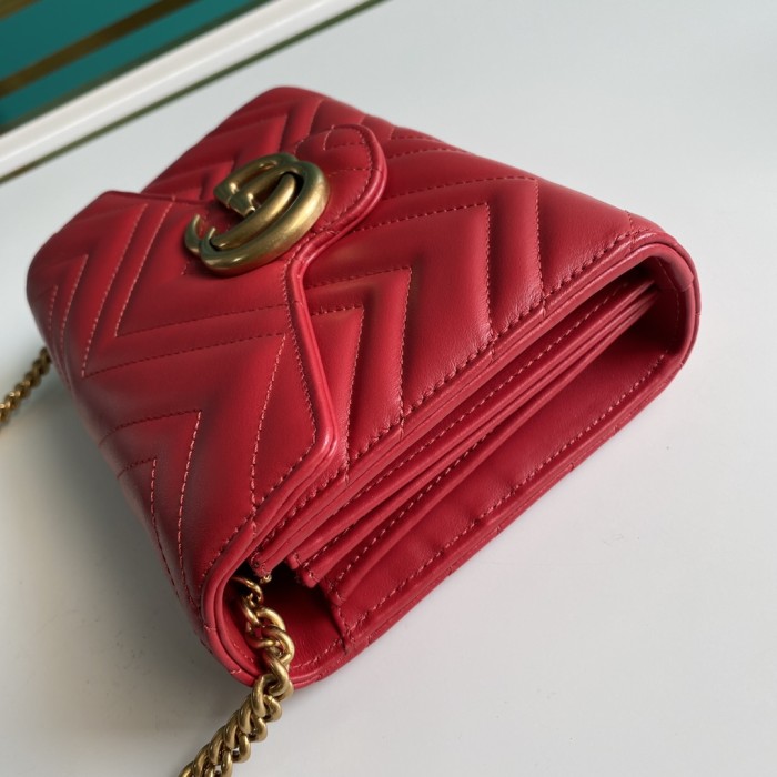  Handbag   Gucci  474575  size  20*13*6  cm