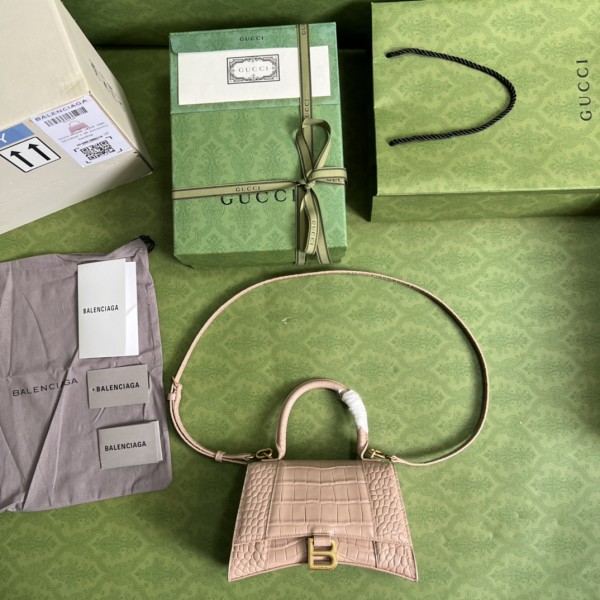  Handbag  Gucci 5935461 size 23*15*10 cm 