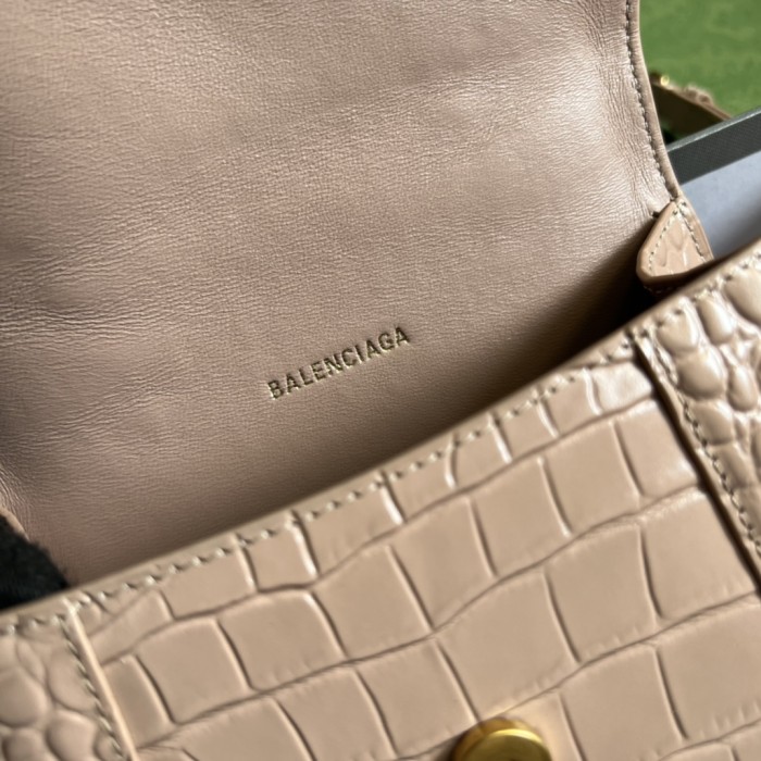  Handbag  Gucci 5928331 size 19*13*8 cm