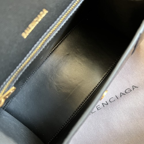  Handbag  Gucci 5935461 size 23*15*10 cm