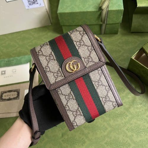  Handbag  Gucci 696056  size 11x 18x 5 cm