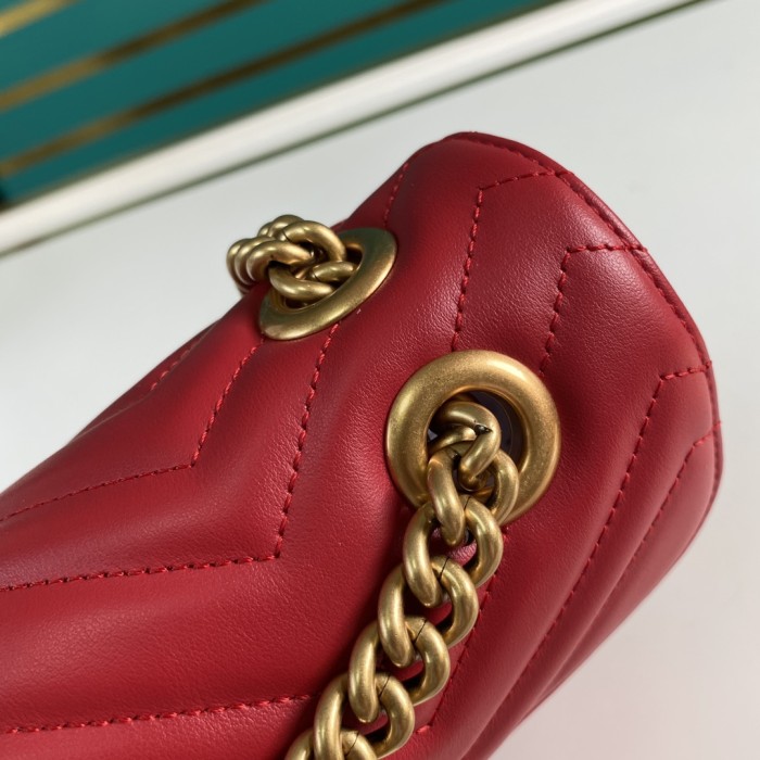  Handbag   Gucci  443497  size  26*15*7  cm