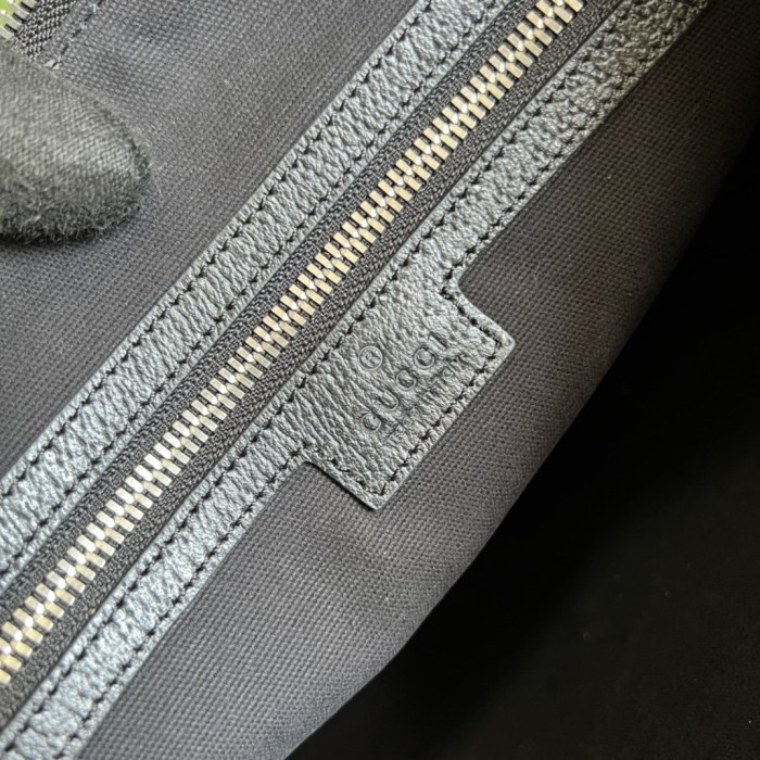  Handbag  Gucci 709057 size 30*23*3.5 cm