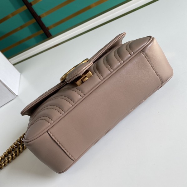  Handbag   Gucci  446744 size 23*14*6 cm