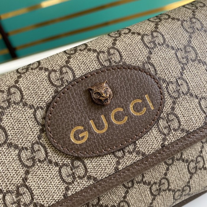  Handbag  Gucci   493930  size  24*27*3.5  cm