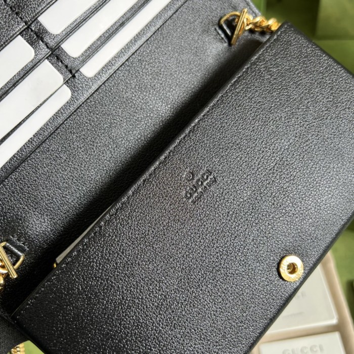  Handbag Gucci 676155 size  19*10*4 cm