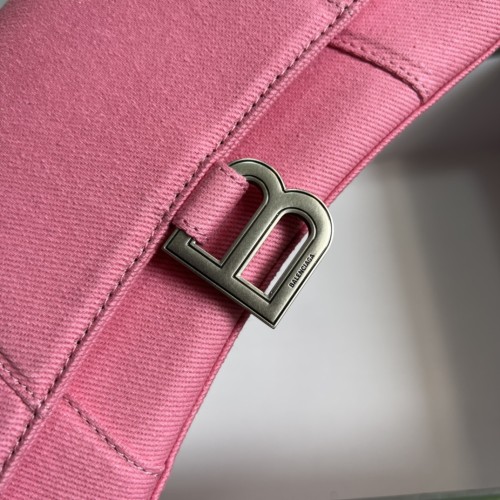  Handbag  Gucci 593546  size 23*15*10 cm