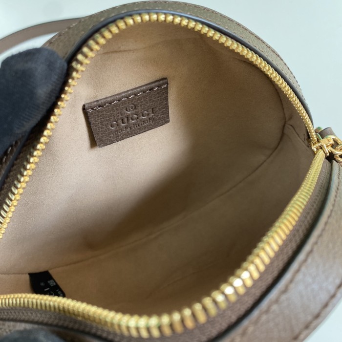  Handbag   Gucci  550618 size 18*18*4.5 cm