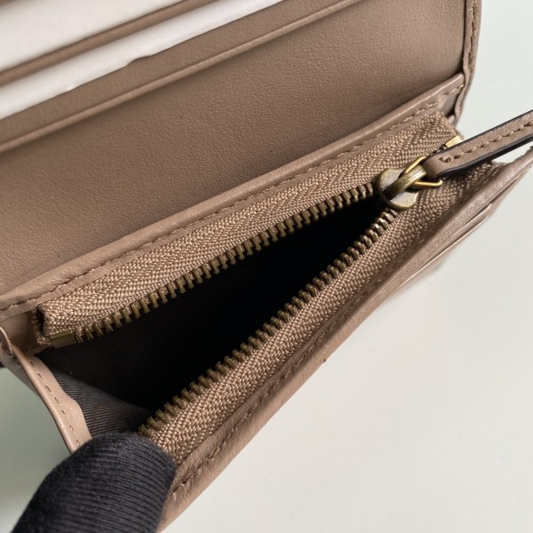 Handbag Gucci 466492-DTDIT-5729 size 11*3*8.5cm