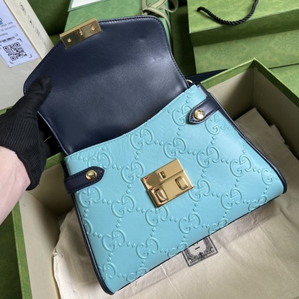  Handbag  Gucci 675791 size 28.5*19.5*10 cm