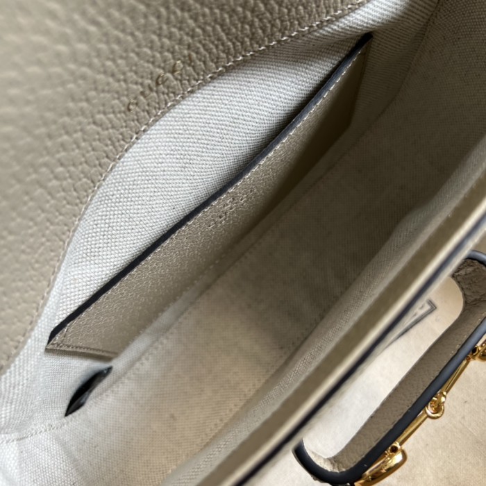  Handbag  Gucci 658574 size 20.6x 14.4x 5.1 cm