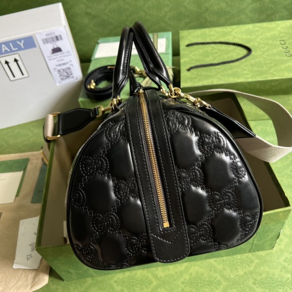  Handbag  Gucci  702242 size 31*19*22   cm